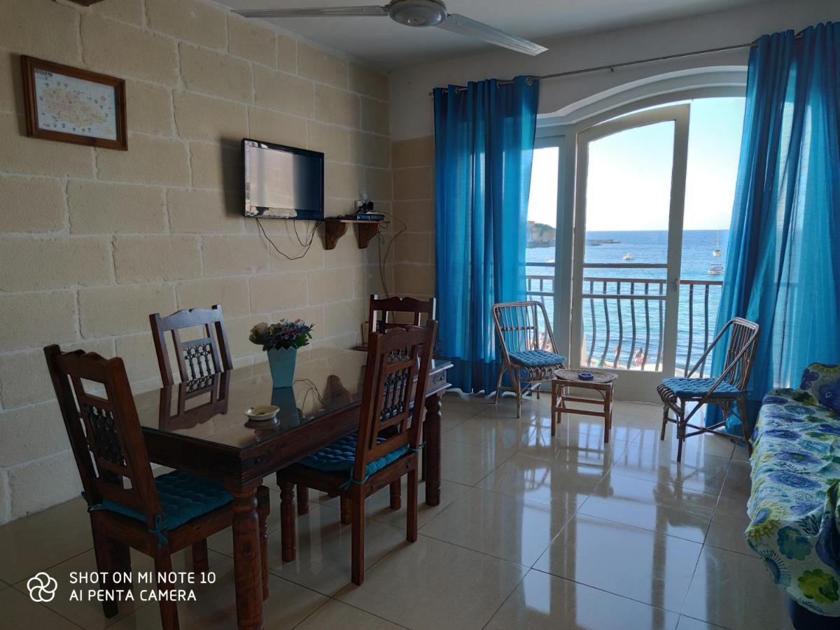 Seafront Two Bedroomed Apartment In 마살폰 외부 사진